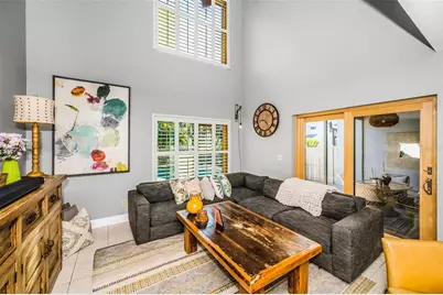990 San Carlos Court NE, Saint Petersburg, FL 33702 - Photo 19