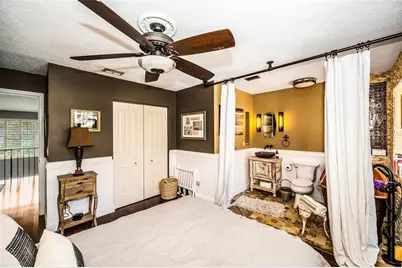 990 San Carlos Court NE, Saint Petersburg, FL 33702 - Photo 47