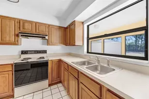 12009 Anderson Dr, Riverview, FL 33579 - Photo 11