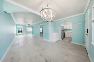 19417 Gulf Blvd, Indian Shores, FL 33785 - Photo 5