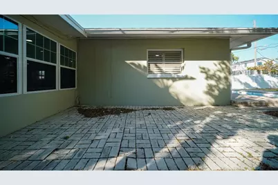 110 92nd Avenue NE, Saint Petersburg, FL 33702 - Photo 81