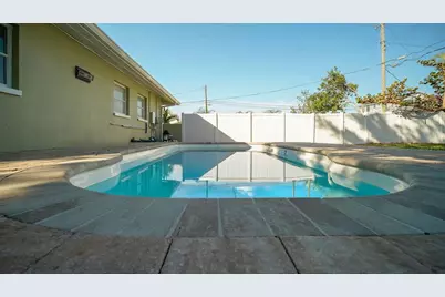 110 92nd Avenue NE, Saint Petersburg, FL 33702 - Photo 71