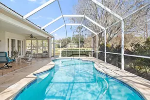 18955 Maisons Dr, Lutz, FL 33558 - Photo 37