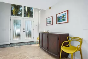 5949 Seabird Dr S, Gulfport, FL 33707 - Photo 7