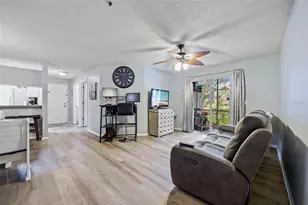 11859 Skylake Pl, Temple Terrace, FL 33617 - Photo 23