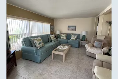 37 Pindo Palm Street W, Largo, FL 33770 - Photo 9