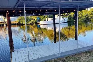 831 Riverview Ln, Tarpon Springs, FL 34689 - Photo 29