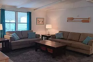 831 Riverview Ln, Tarpon Springs, FL 34689 - Photo 17