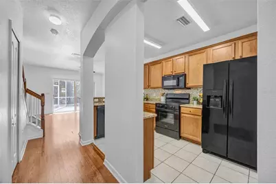 15925 Fishhawk View Drive, Lithia, FL 33547 - Photo 9