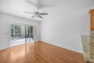 15925 Fishhawk View Dr, Lithia, FL 33547 - Photo 5