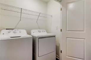 11925 Sylvia St, Dade City, FL 33525 - Photo 31