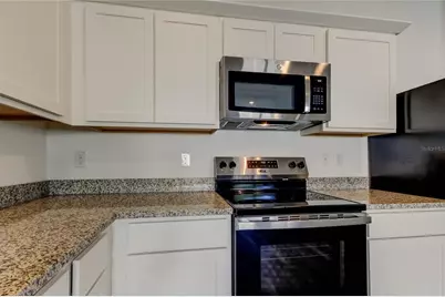 11925 Sylvia Street, Dade City, FL 33525 - Photo 17