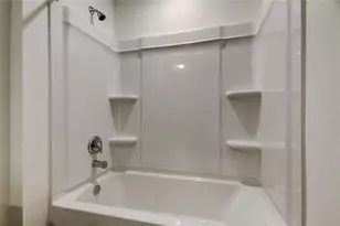 11925 Sylvia St, Dade City, FL 33525 - Photo 29