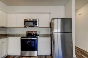 11925 Sylvia St, Dade City, FL 33525 - Photo 19