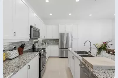 1325 Snell Isle Boulevard NE #105, Saint Petersburg, FL 33704 - Photo 19