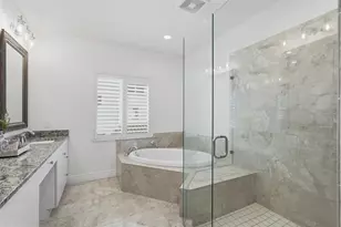 1325 Snell Isle Blvd NE, Saint Petersburg, FL 33704 - Photo 31