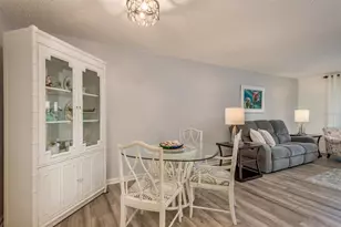 409 Stirling Terrace, Dunedin, FL 34698 - Photo 5