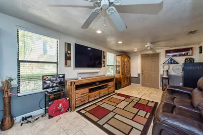2816 Applewood Drive, Clearwater, FL 33759 - Photo 17