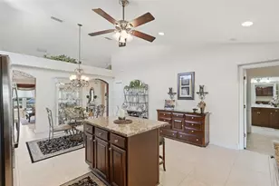 6643 3rd Ave N, Saint Petersburg, FL 33710 - Photo 15