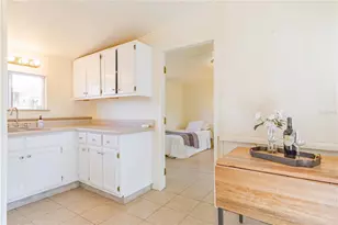 1175 Cr 463B, Lake Panasoffkee, FL 33538 - Photo 27