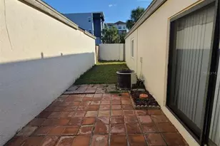 13701 Lazy Oak Dr, Tampa, FL 33613 - Photo 21