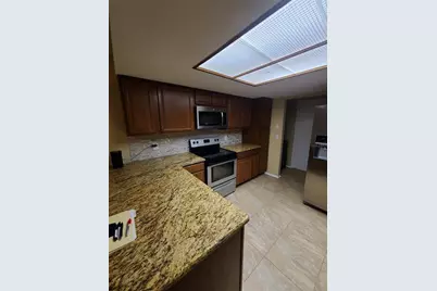 13701 Lazy Oak Drive, Tampa, FL 33613 - Photo 7