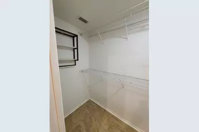 13701 Lazy Oak Drive, Tampa, FL 33613 - Photo 11