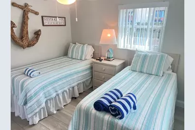 6154 Midnight Pass Road #D02, Sarasota, FL 34242 - Photo 9