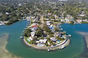 218 Colony Point Rd S, Saint Petersburg, FL 33705 - Photo 17
