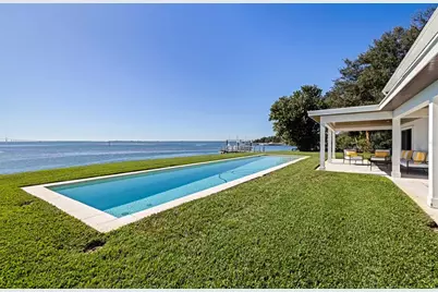 218 Colony Point Road S, Saint Petersburg, FL 33705 - Photo 51