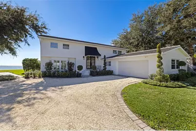 218 Colony Point Road S, Saint Petersburg, FL 33705 - Photo 19