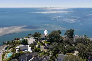 218 Colony Point Rd S, Saint Petersburg, FL 33705 - Photo 15