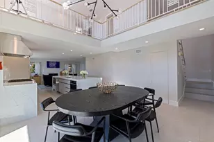 218 Colony Point Rd S, Saint Petersburg, FL 33705 - Photo 25