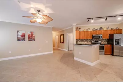 2749 Via Cipriani #1010B, Clearwater, FL 33764 - Photo 15