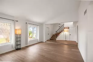 1869 Marla Ct, Dunedin, FL 34698 - Photo 9