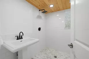 4701 3rd Ave S, Saint Petersburg, FL 33711 - Photo 49