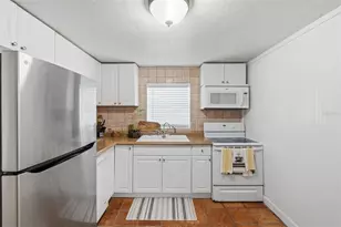 4701 3rd Ave S, Saint Petersburg, FL 33711 - Photo 19