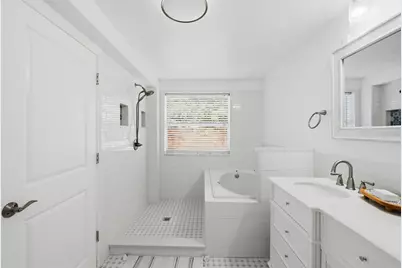 4701 3rd Avenue S, Saint Petersburg, FL 33711 - Photo 53