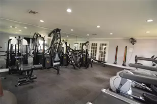 13691 Orange Sunset Dr, Tampa, FL 33618 - Photo 17