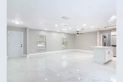 31440 Prestwick Avenue, Sorrento, FL 32776 - Photo 11