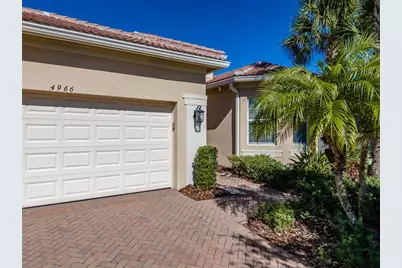 4966 Sapphire Sound Drive, Wimauma, FL 33598 - Photo 3
