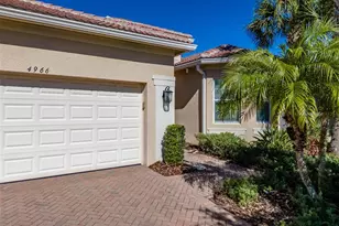 4966 Sapphire Sound Dr, Wimauma, FL 33598 - Photo 3