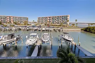 12592 N Capri Circle, Treasure Island, FL 33706 - Photo 27