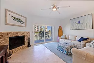 12592 N Capri Circle, Treasure Island, FL 33706 - Photo 9