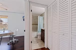 12592 N Capri Circle, Treasure Island, FL 33706 - Photo 19