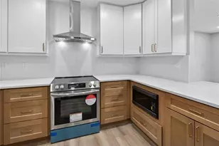 2554 68th Ave S, Saint Petersburg, FL 33712 - Photo 11