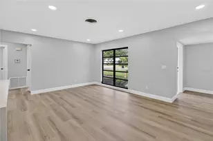 2554 68th Ave S, Saint Petersburg, FL 33712 - Photo 15