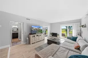 6260 Sun Blvd, Saint Petersburg, FL 33715 - Photo 7
