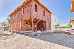 461 47th Ave N, Saint Petersburg, FL 33703 - Photo 7