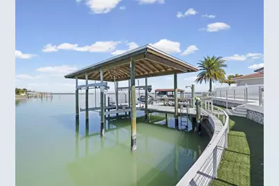 450 Palm Island NE, Clearwater Beach, FL 33767 - Photo 35
